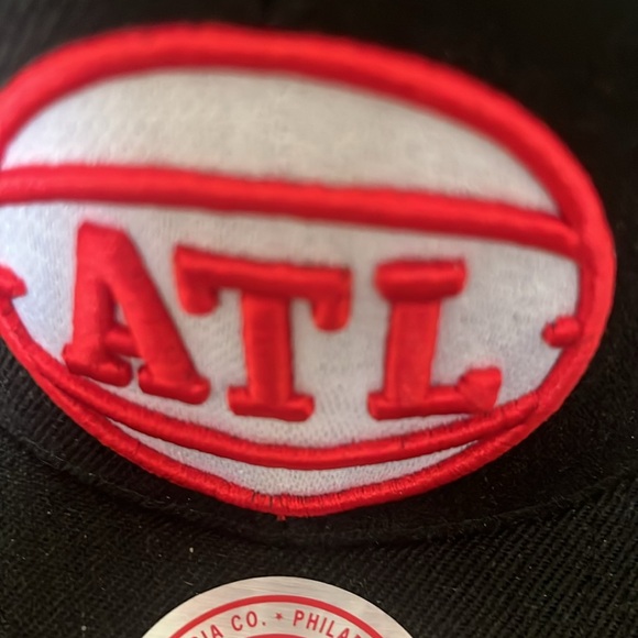 ATL SnapBack hat - Picture 3 of 5